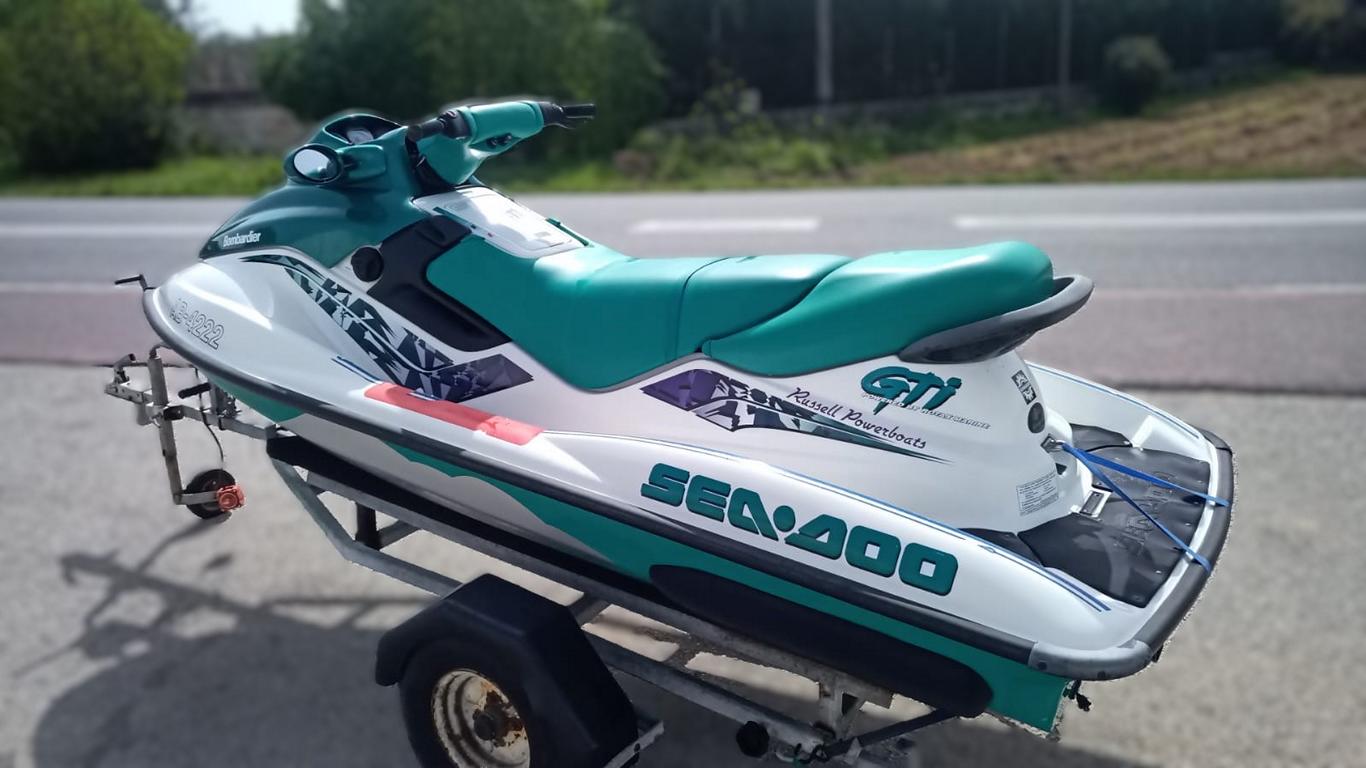 jet-ski-seadoo-bombardier (9)