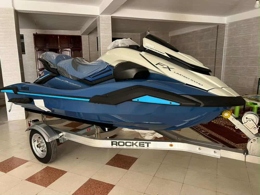 2025 Yamaha WaveRunner FX Limited SVHO 1